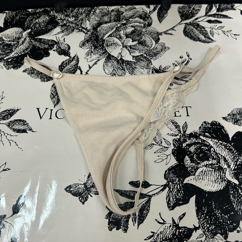 Vintage Victoria’s Secret PINK Thong Panty SIZE L
